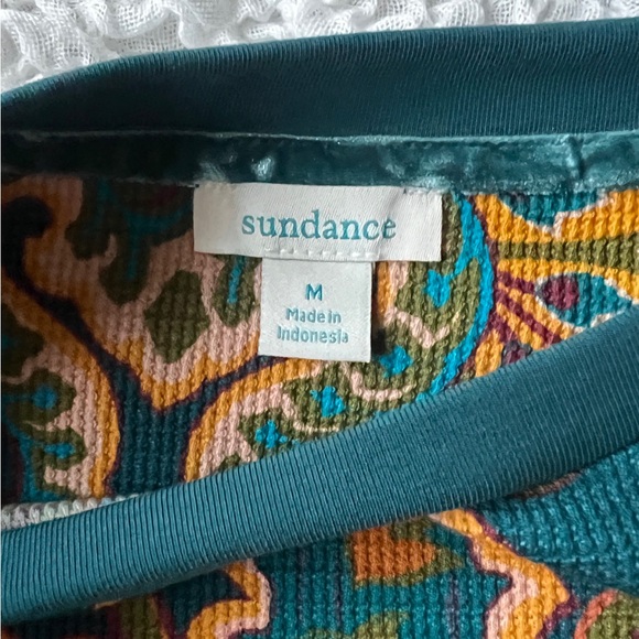 Womens Sundance Teal and Gold Patterned waffle Top size M - Picture 2 of 2